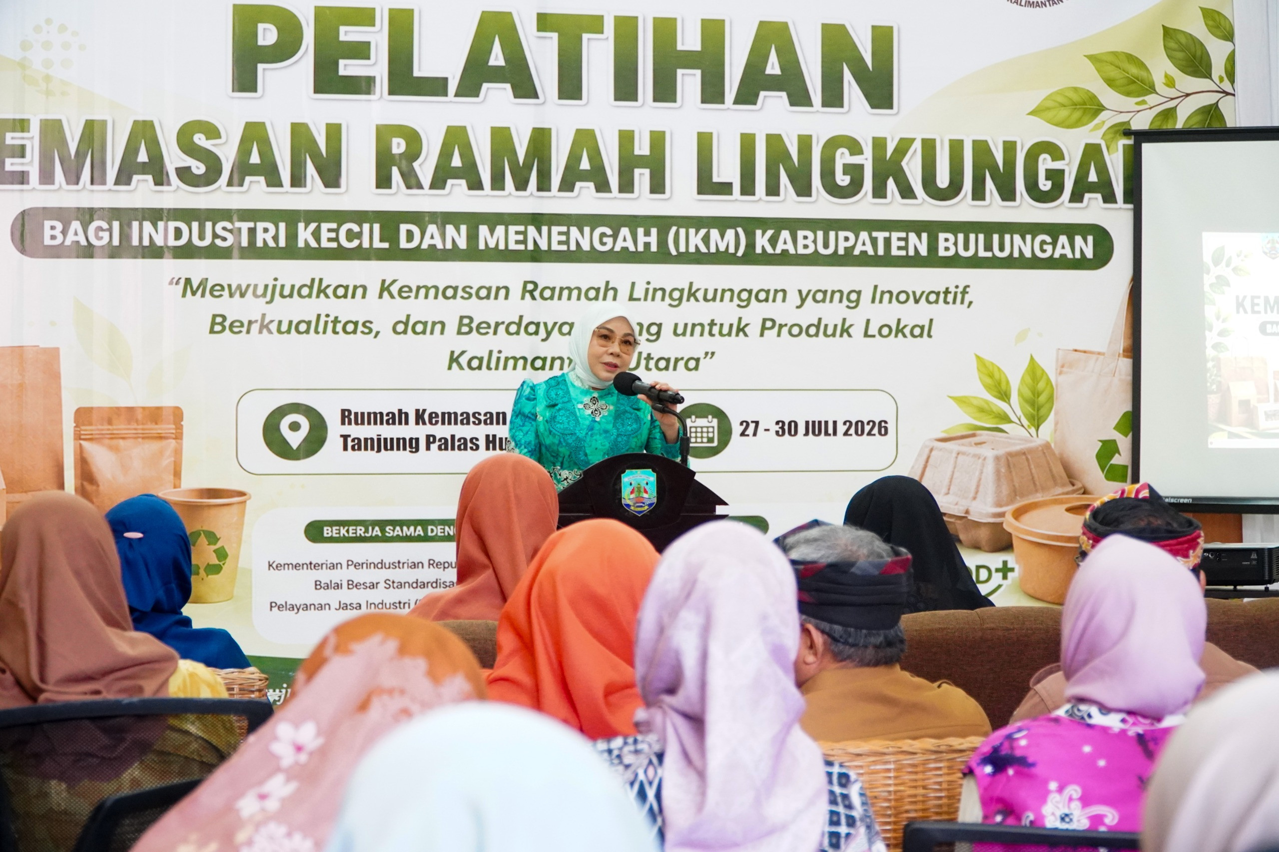 Pemprov Perkuat Daya Saing IKM Lewat Pelatihan Kemasan Ramah Lingkungan 